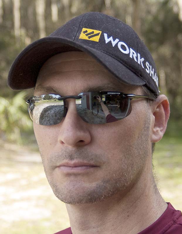 https://www.protoolreviews.com/tools/safety-workwear/radians-safety-glasses-polarized/20515/attachment/radians-safety-glasses-crossfire-es4/