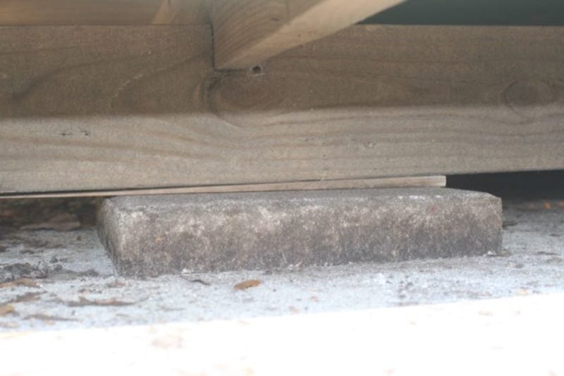 How To Move A Shed With PVC Pipe In 6 Easy Steps 7 spacers for floor beams