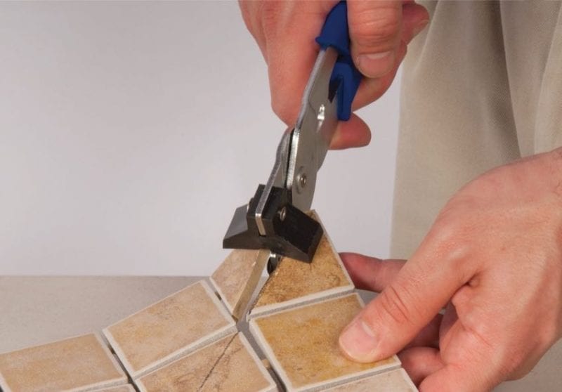 Best Tools for Cutting Tile Backsplashes 6 Handheld Tile Cutter