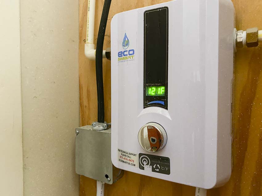 thumbnail image 2 of Ecosmart Eco 11 Electric Tankless Water Heater 13kw At 240 2 of 11