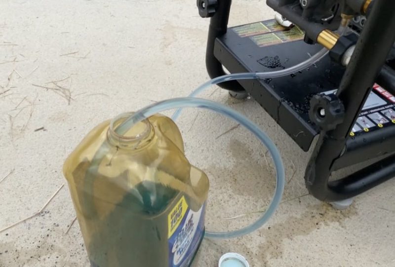 choose cleaning agent pressure washer