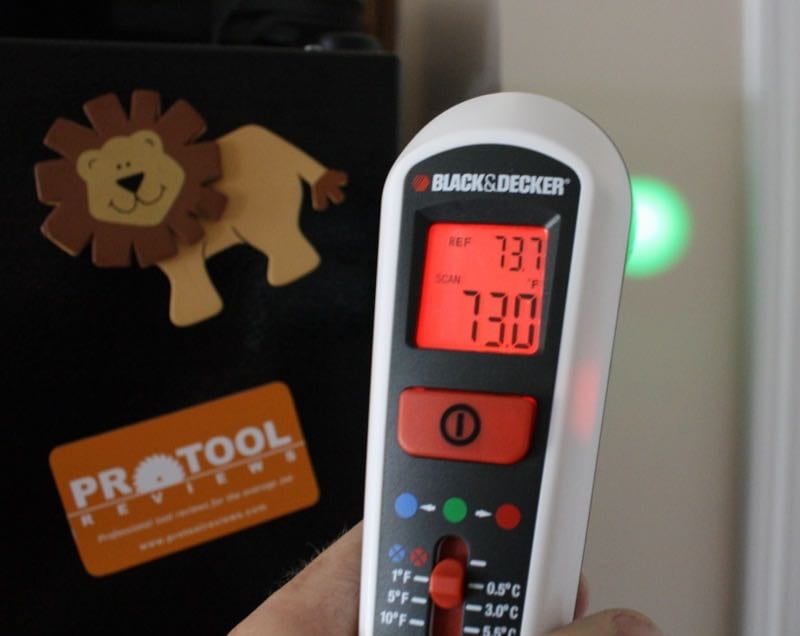 https://www.protoolreviews.com/wp-content/uploads/2009/07/Black-and-Decker-TLD100-Thermal-Leak-Detector-800x636.jpg