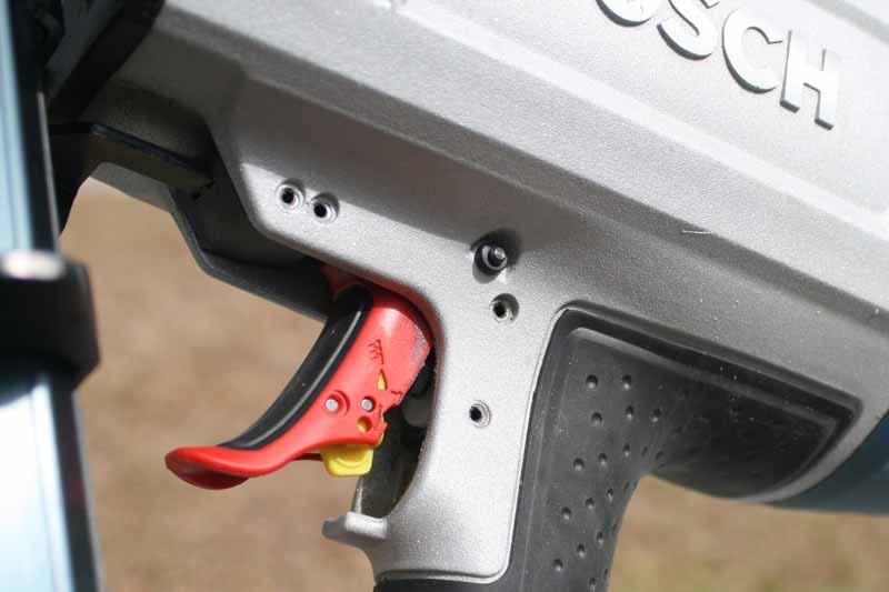 Bosch SN350-20F Framing Nailer trigger