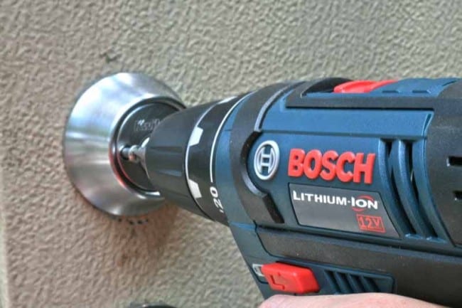 Bosch PS31-2A fastening