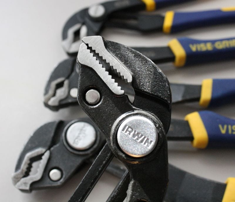 Irwin GrooveLock Pliers - toothed flat style