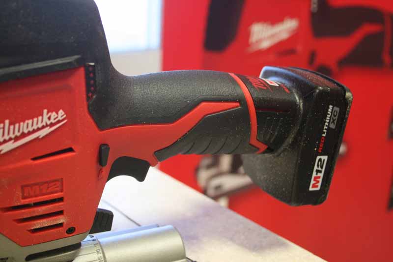 Milwaukee M12 Cordless Jig Saw Kit 244521 Preview