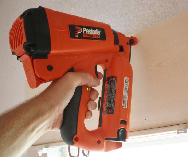 Paslode 900600 Cordless 16ga Angled Finish Nailer Review