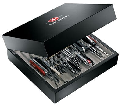Wenger 16999 Giant Swiss Army Knife box