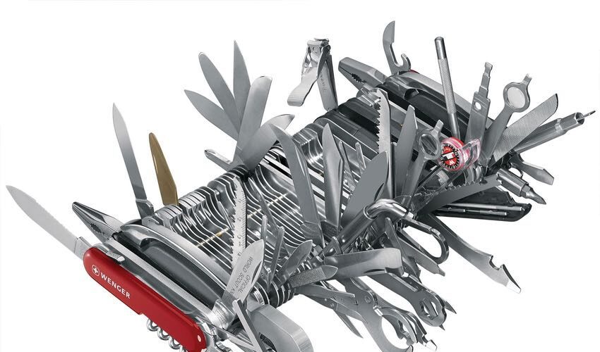 Wenger 16999 Giant Swiss Army Knife Review