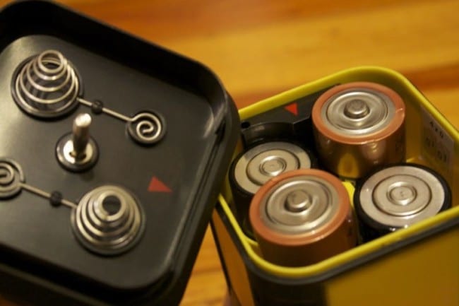 Coast EAL20 batteries