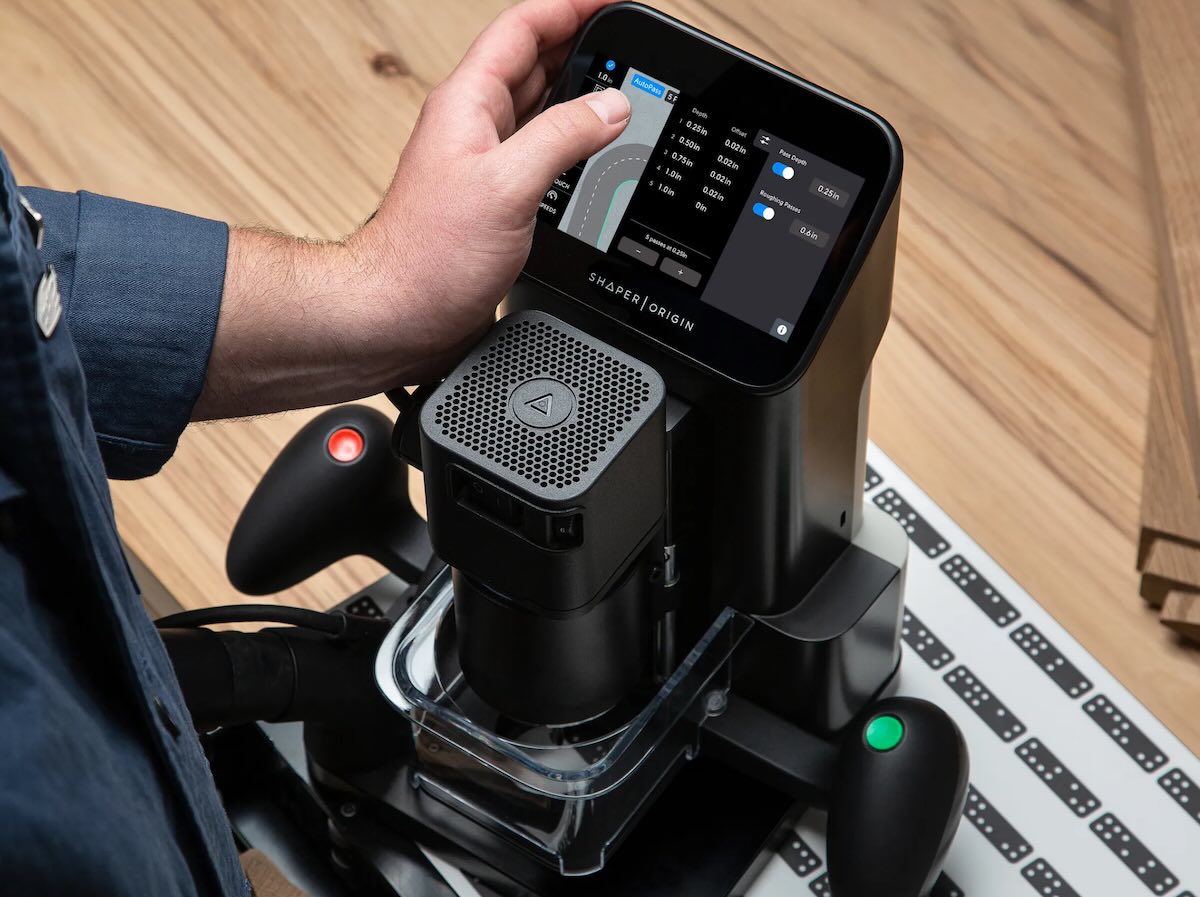 Shaper Origin Automatic Self-Guiding Router - Pro Tool Reviews
