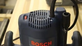 Bosch 1619EVS power cord placement