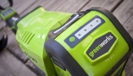 greenworks trimmer battery