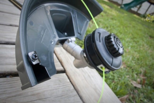 Greenworks 40V Cordless String Trimmer: Pros and Cons From an Owner -  Dengarden