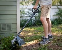 greenworks trimmer in-use