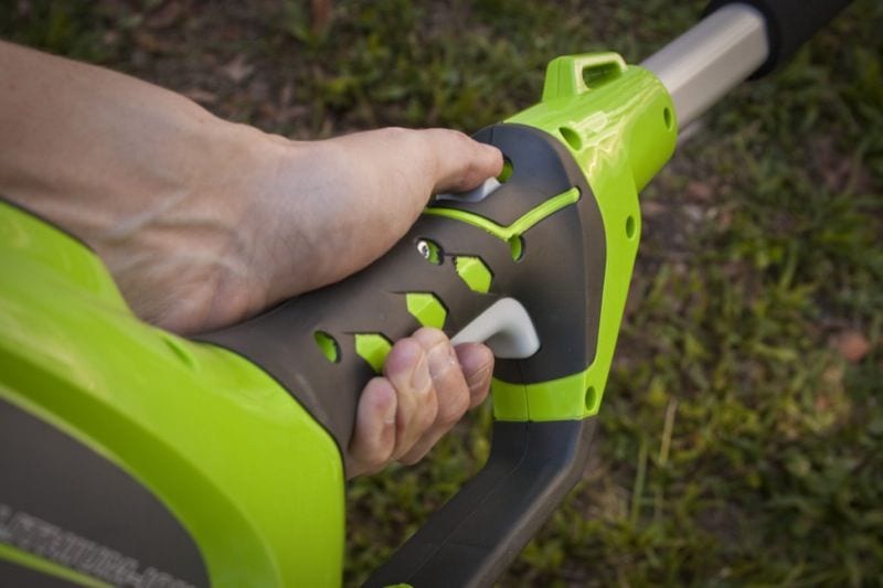 greenworks G-Max 40V pole saw handle