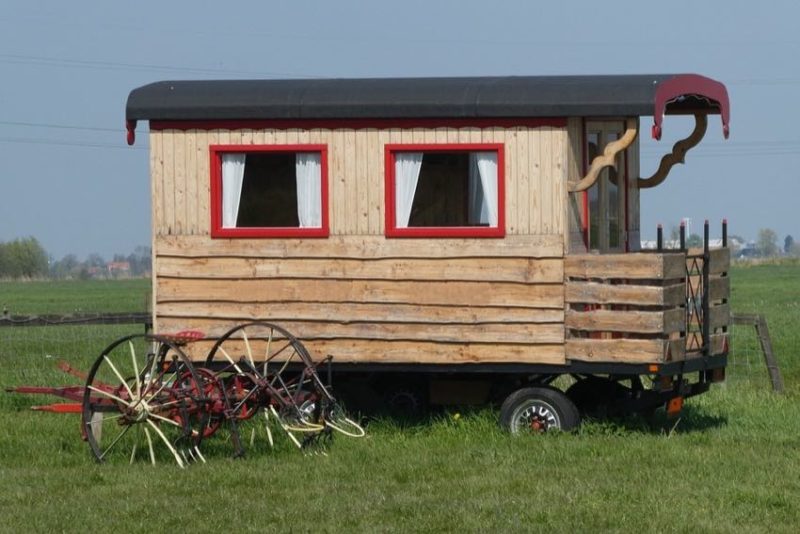 lock tools in a trailer to prevent theft