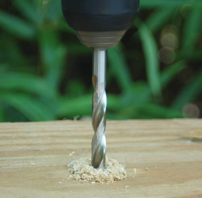 Replacing Tool Batteries: Aftermarket Savings? 6 Replacement Tool Batteries Wood Twist Drill Bits