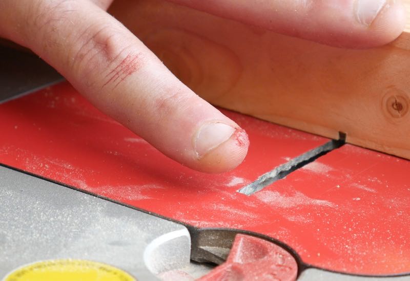 Bosch Reaxx vs SawStop Jobsite Table Saw Pro Tool Reviews