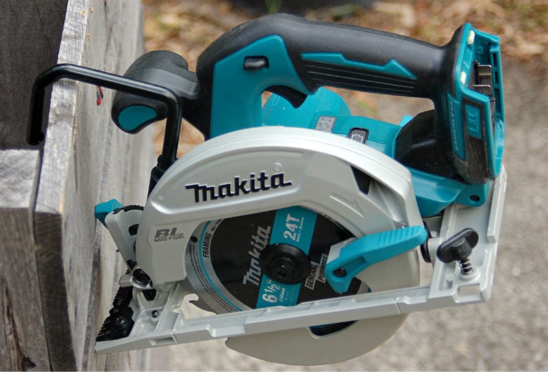 Makita 18V 6.5 Circular Saw XSH03Z Rafter hook