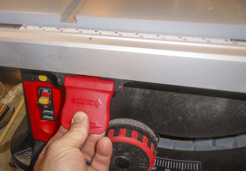 Bosch Reaxx vs SawStop Jobsite Table Saw Pro Tool Reviews