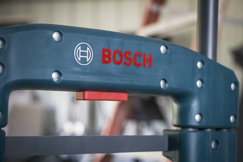 Bosch XL Cart release button