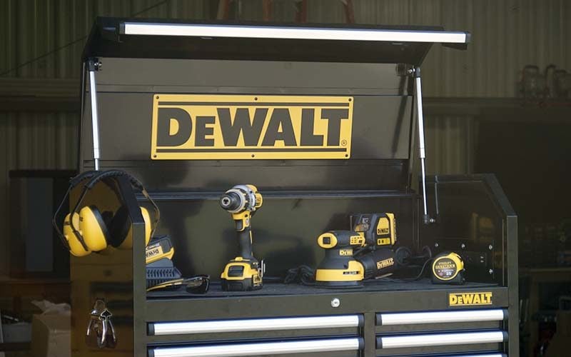 DeWalt 40' Tool Chest Open