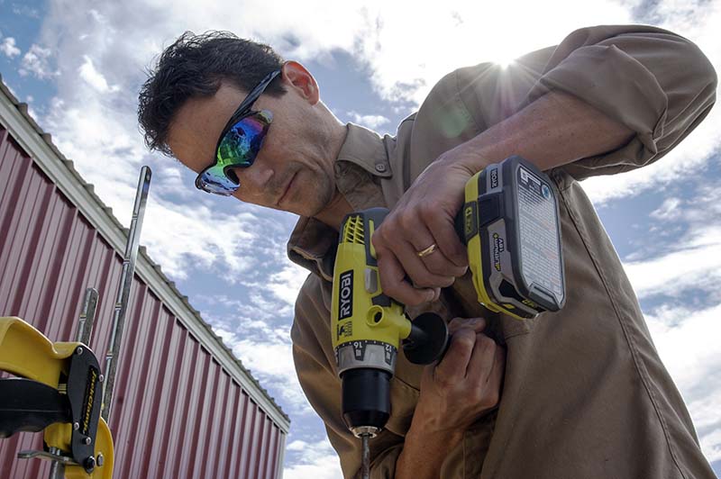 Ryobi P1812 Hammer Drill Kit Clint Being Awesome