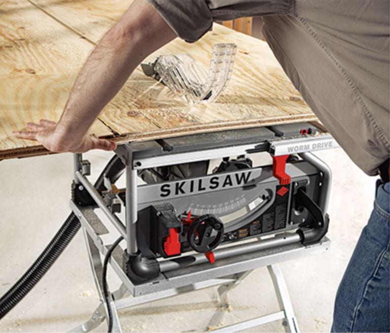 Skilsaw Worm Drive Table Saw Action