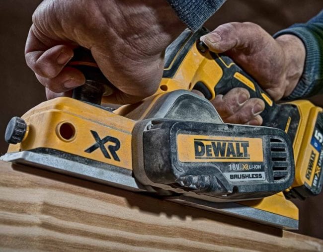 DeWalt 20V Max Brushless Planer - European Model