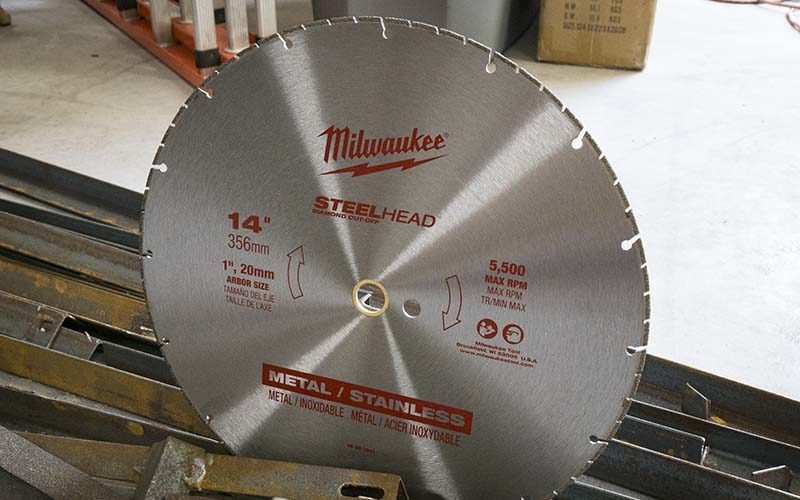Milwaukee 14-Inch Steelhead Diamond Cut Off Blade