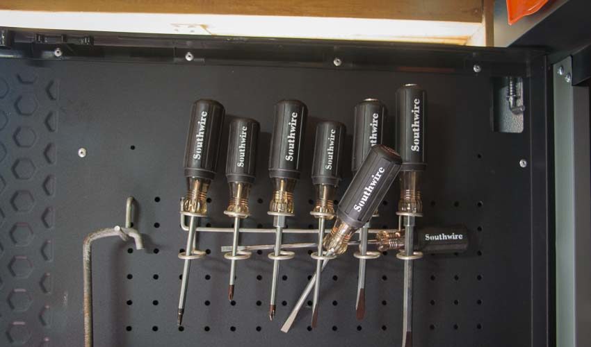 Southwire 8-piece screwdriver set peg board