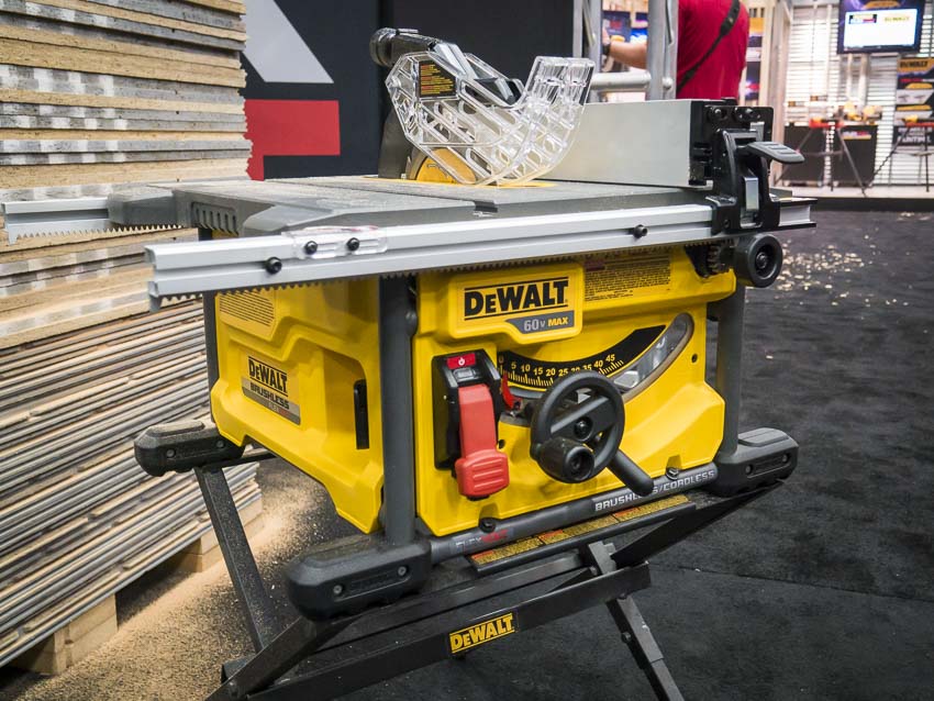 DeWalt Cordless Table Saw - All You Need to Know PTR