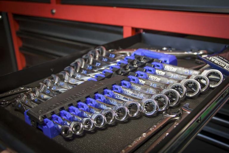 How to Build a Basic Tool Set: Everything You Need to Know - Pro Tool ...