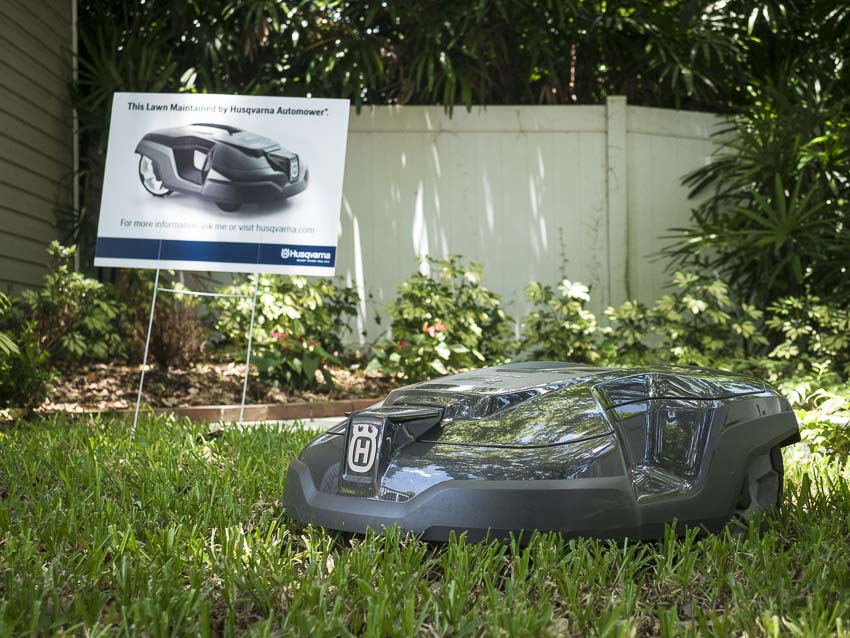 Penneven lyserød opnå Husqvarna Automower 315 Robotic Lawn Mower Review | PTR