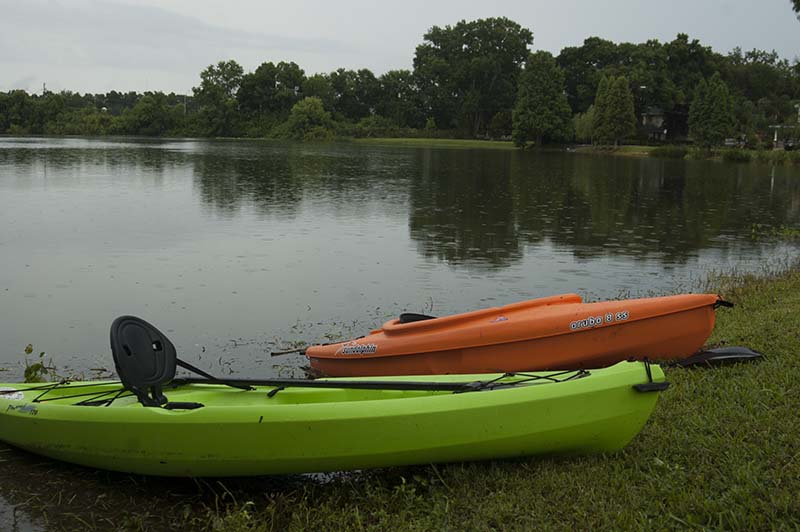 Kayaks Nikon 6 MP Camera Auto