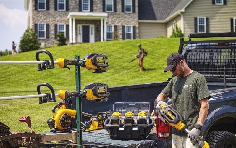 DeWalt 40V Max Pole Hedge Trimmer