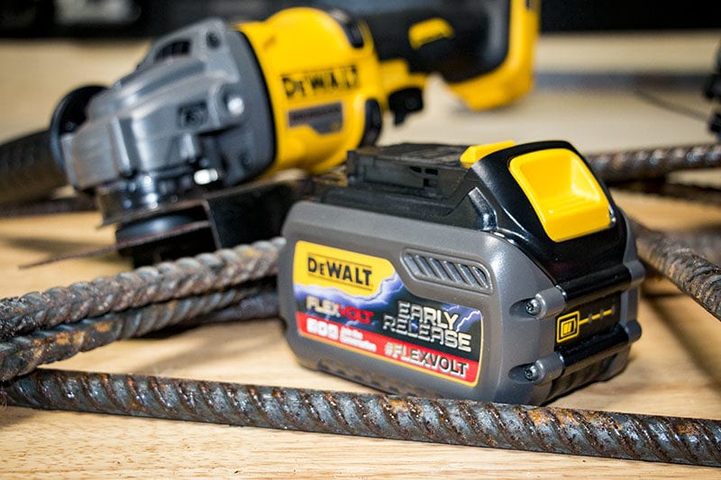 Dewalt FlexVolt 15Ah Size Comparison vs 9Ah Battery