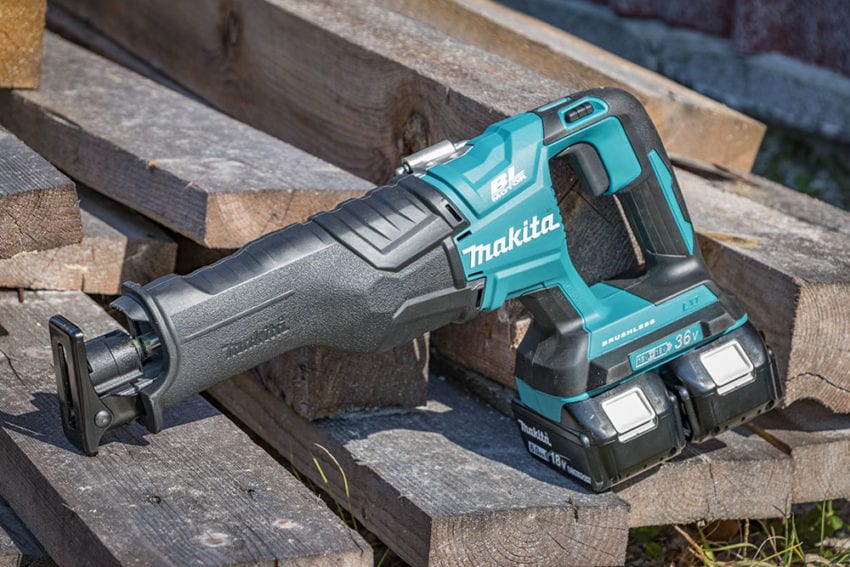 Mathis ude af drift is Makita 18V X2 LXT Cordless Tools: Why Two Batteries? - Pro Tool Reviews