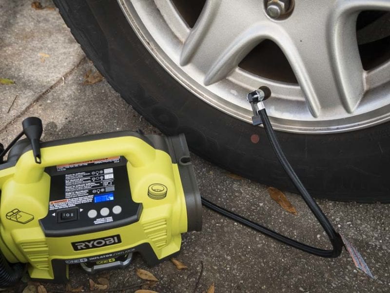 Ryobi P731 Cordless tire Inflator