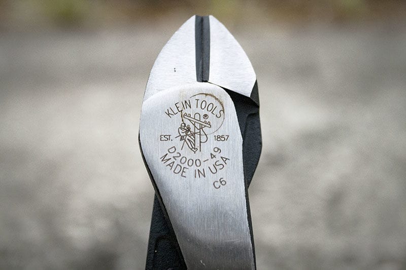Klein Tools 9-Inch Angled Head Diagonal Cutting Pliers