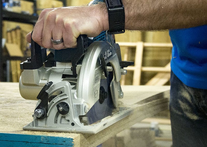 Left Side vs Right Side Circular Saw Blade