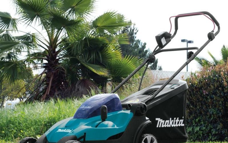 Makita Cordless Lawn Mower