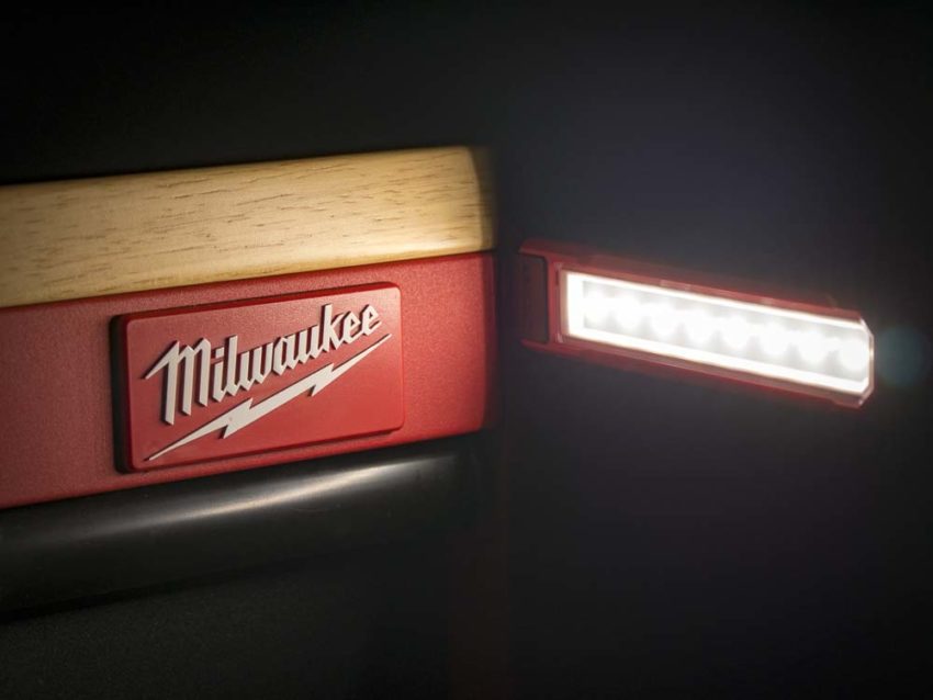 Milwaukee Rover Pocket Flood Light