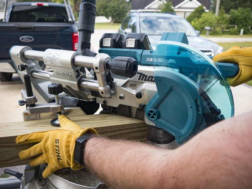 Makita 10" Cordless Miter Saw XSL06 Review