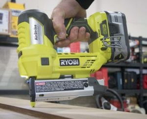 Ryobi Cordless Pin Nailer P318 Review