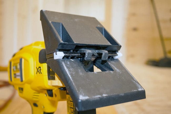 DeWalt 20V 18 Gauge Cordless Flooring Stapler