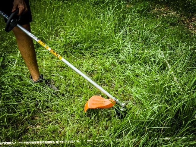 Best Gas String Trimmer for Pros and Property Owners