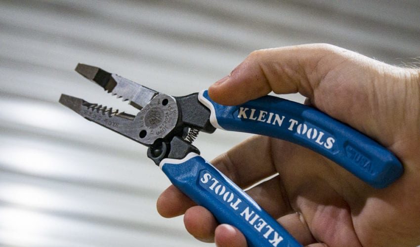 Klein Tools Kurve 8-18 AWG Heavy Duty Wire Stripper