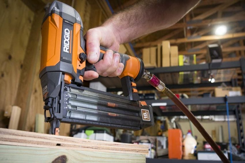 Ridgid 18-Gauge Finish Nailer with Clean Drive R213BNF